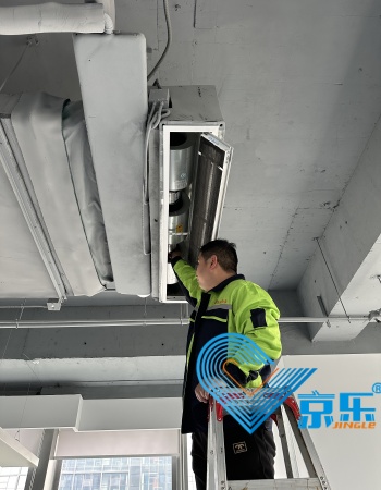 風(fēng)口風(fēng)量不足別急著換風(fēng)機 中央空調(diào)5大隱藏故障排查 專業(yè)團隊上門維修
